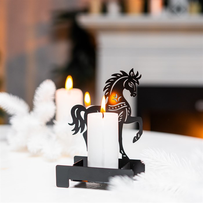 Подсвечник новогодний Лошадь на 1 свечу металл чёрный 730-094B - фото 127011