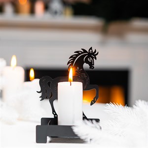 Подсвечник новогодний Лошадь на 1 свечу металл чёрный 730-094B - фото 127009