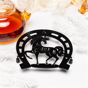 Подставка под горячее Лошадь металл чёрная 300-133B - фото 127013