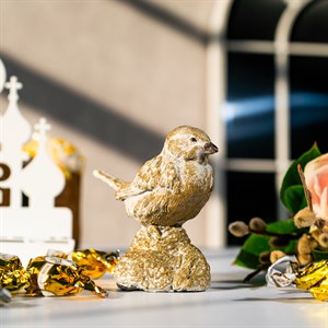 Фигурка новогодняя Воробей бело-золотой высота 11см полистоун U08955-WG - фото 127358